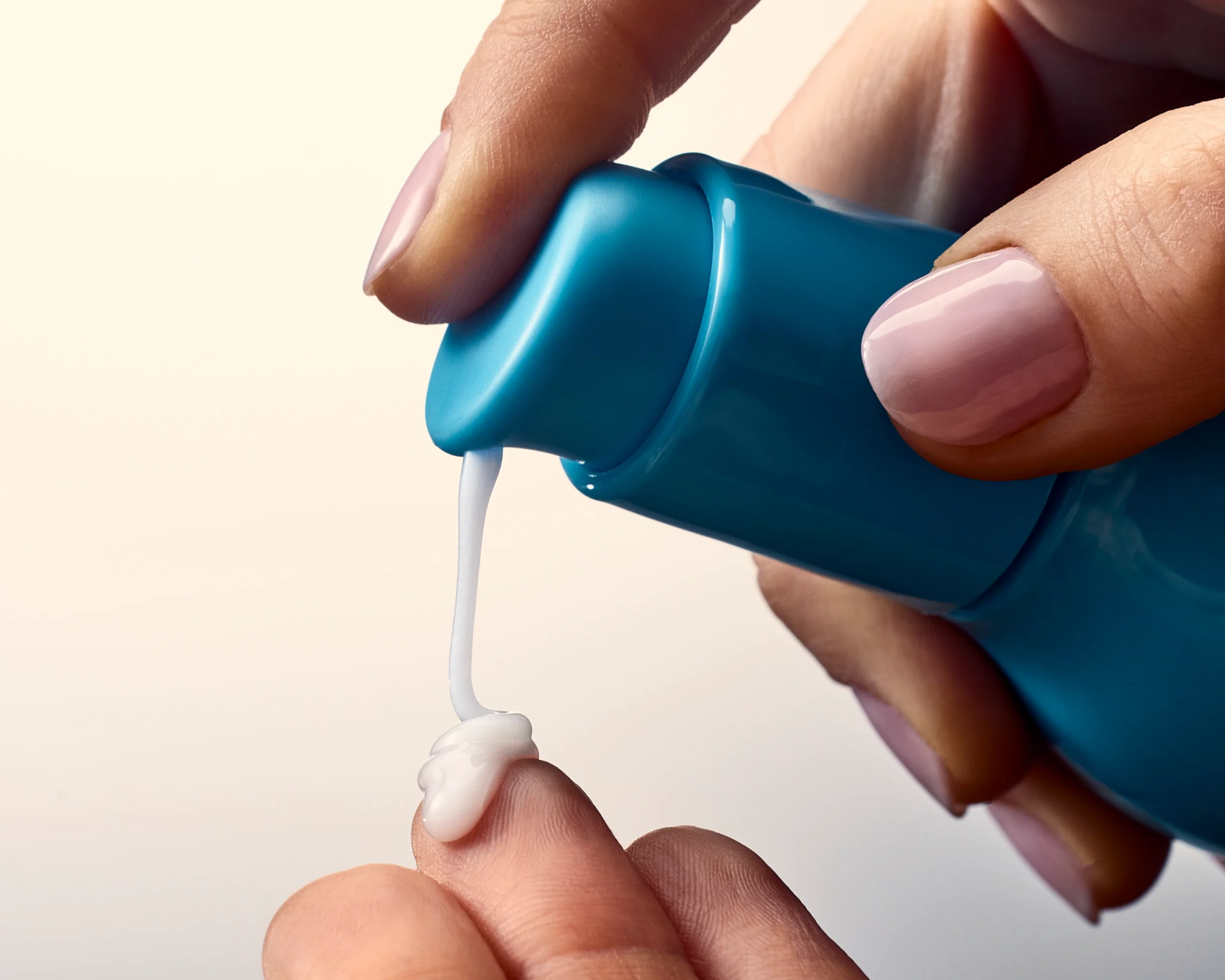 Foaming Oil Cleanser - Image 3